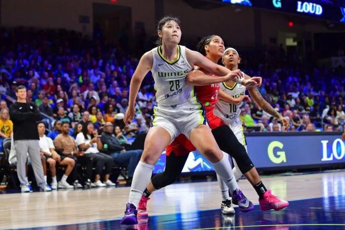 开云体育-关注杨瀚森,也别忘了隔壁的李月汝