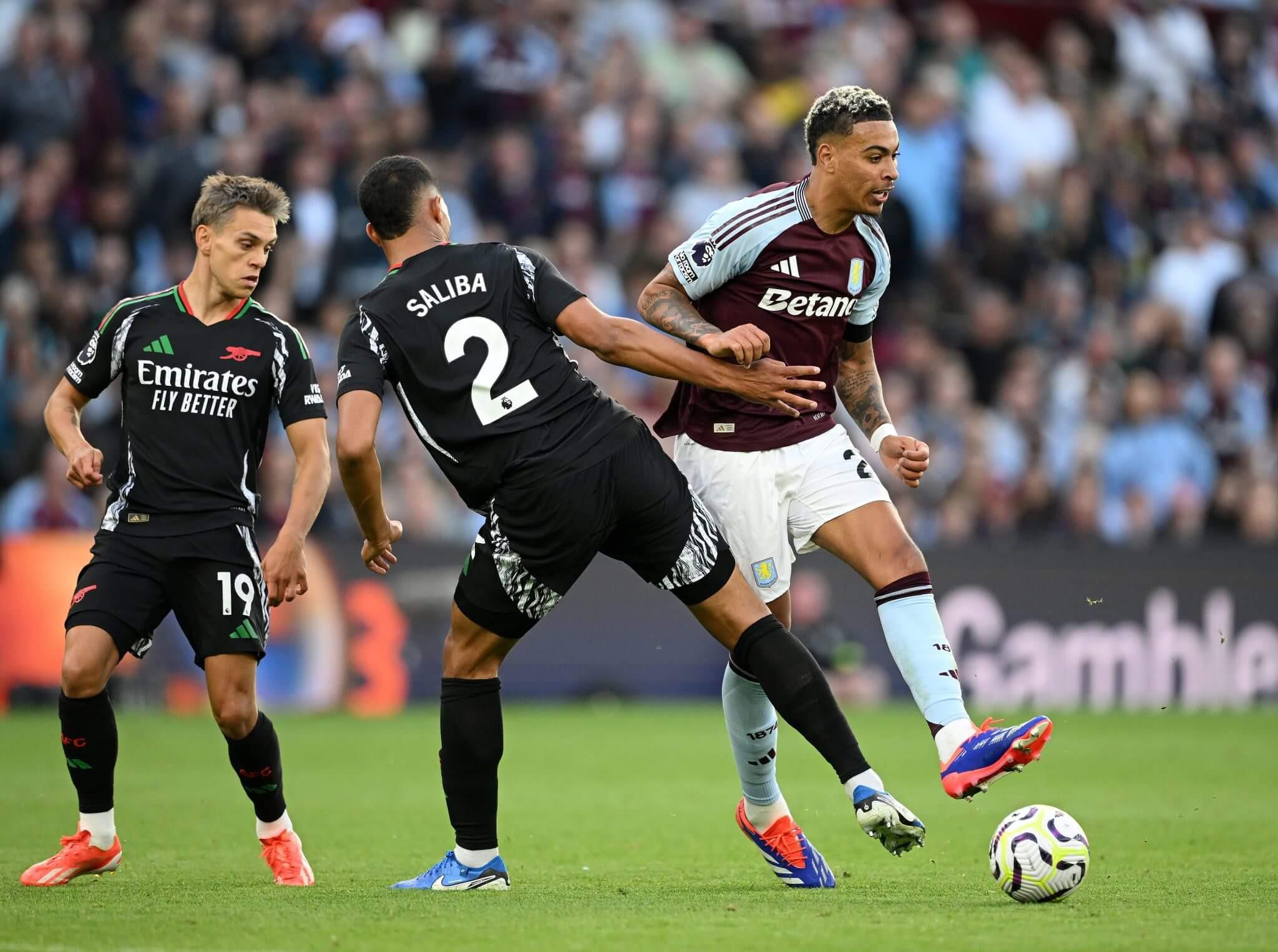 开云-TA：切尔西对加纳乔和罗杰斯感兴趣；拜仁有意恩昆库和韦加