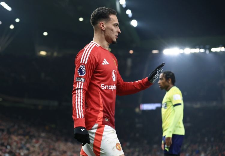 开云-天空体育：曼联与贝蒂斯仍在谈判安东尼的转会，需要球员本人让步