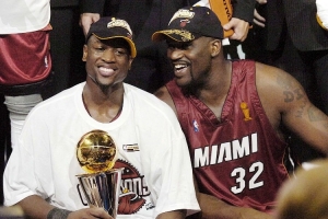 热火老板:感谢韦德带来的三枚戒指 你永远都是热火大家庭的一员