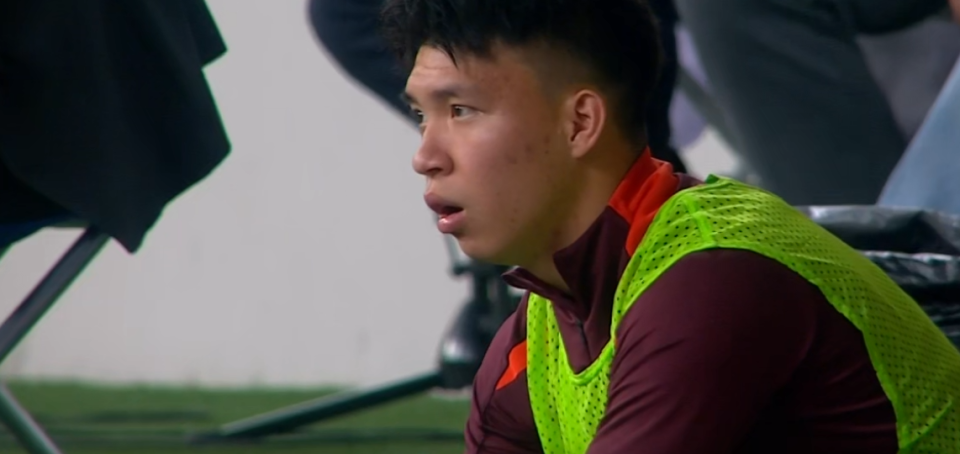 开云-U22国足为何半场狂轰9球？王钰栋单点爆破，对手血槽已空