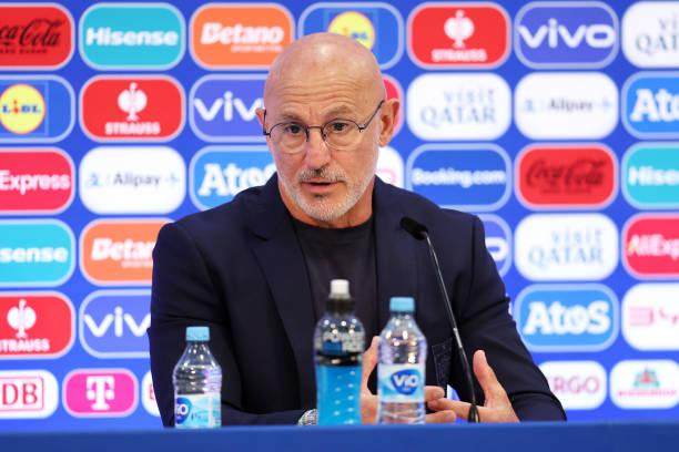 开云体育官网-西班牙主帅：不是意大利不好，是我们太好！