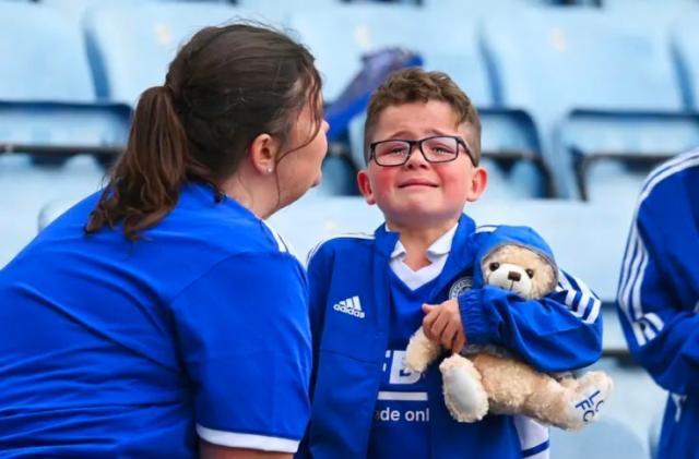 开云体育官网-奇迹之队因何陨落？莱斯特7年前英超夺冠敲响丧钟…