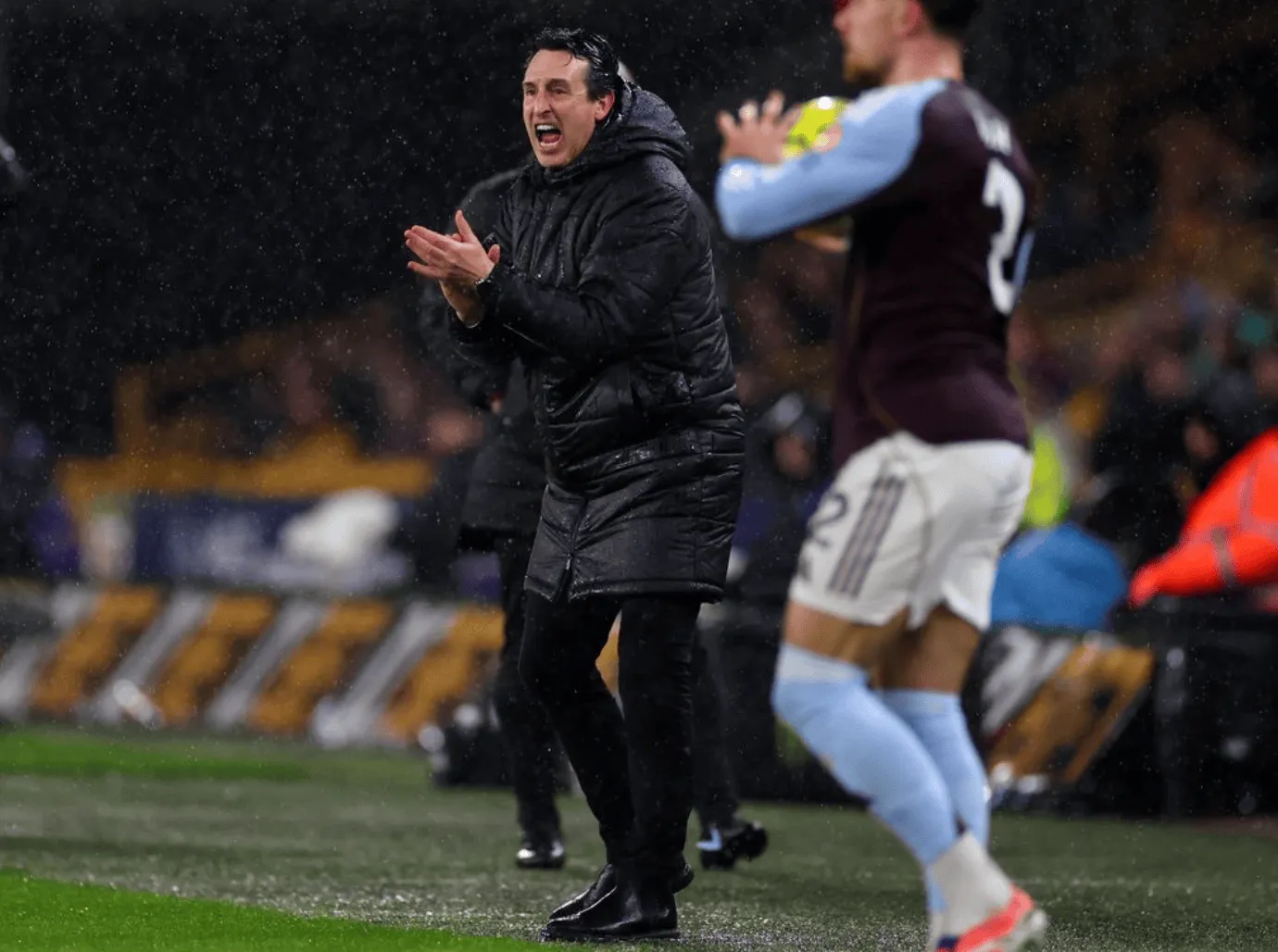 开云体育官网-埃梅里：将在对阵切尔西比赛中证明，维拉可以重回巅峰状态