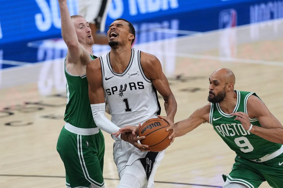 kaiyun.com-文班亚马39+11怀特34+7 马刺力克凯尔特人取5连胜