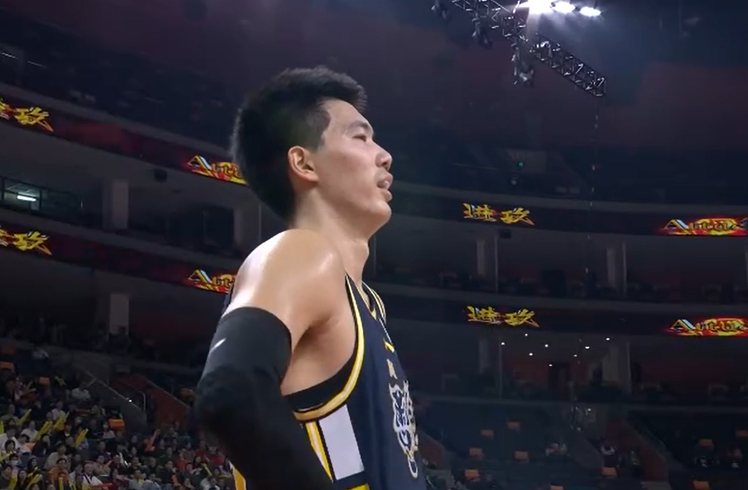 开云-输给上海10分！揪出3个“混子”，坑惨了广东队