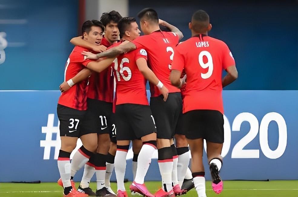 开云体育官网-穆斯卡特没看错人！连续两个赛季重点培养的上港新星，如今爆发