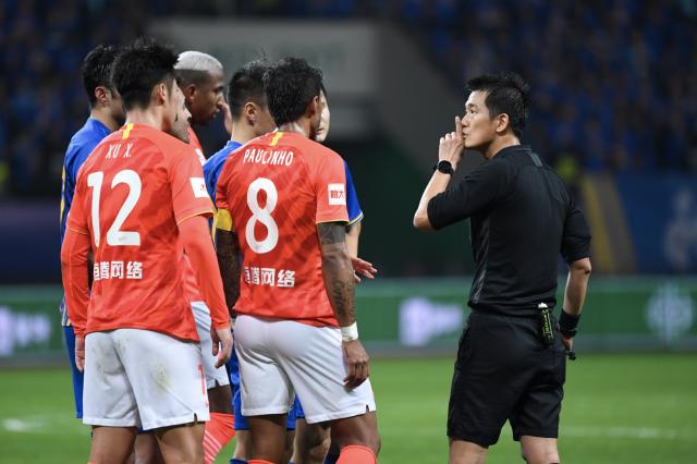 kaiyun.com-如何解决裁判问题？强化联赛裁判员内部良性竞争